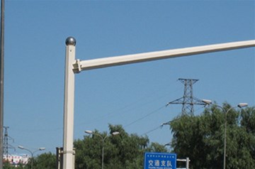 山西?監(jiān)控桿廠家告訴你：八棱監(jiān)控桿安裝的細(xì)節(jié)有什么<div   id=